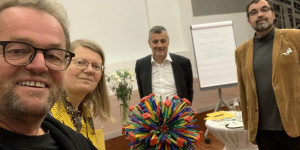 Beitragsbild des Blogbeitrags Bildung hat mehr mit Wachsen als mit Machen zu tun
