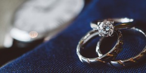 Beitragsbild des Blogbeitrags Hochzeitsschmuck: Die Trends 2021