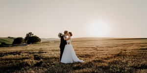 Beitragsbild des Blogbeitrags Was kostet ein guter Hochzeitsfotograf? 