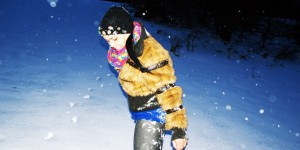 Beitragsbild des Blogbeitrags Casual: Push-Up Leggings & Fake Fur Jacke
