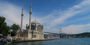 Beitragsbild des Blogbeitrags Die 3 Bosporusbrücken: (Fotos, Besichtigung und Autofahren)