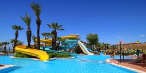 Beitragsbild des Blogbeitrags Top 10 Aquapark & Rutschen Hotels in der Türkei! 