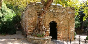 Beitragsbild des Blogbeitrags Haus der Mutter Maria: Christliche & Muslimische Pilgerstätte
