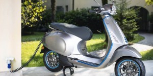 Beitragsbild des Blogbeitrags EICMA 2019 – Alles über die Vespa Elettrica 