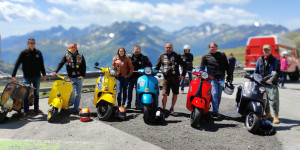 Beitragsbild des Blogbeitrags Vespa Alp Days 2022 – Revolution 