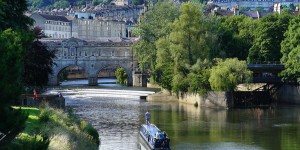 Beitragsbild des Blogbeitrags Visit Bath ~ Probably the Most Beautiful City in England 