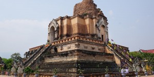 Beitragsbild des Blogbeitrags Wat Chedi Luang: Temple of the Great Stupa in Chiang Mai 