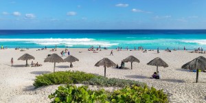 Beitragsbild des Blogbeitrags Is Cancún Worth a Visit or It Is an Extremely Overrated Tourist Trap?