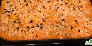 Beitragsbild des Blogbeitrags Crunchy Müslischnitten 