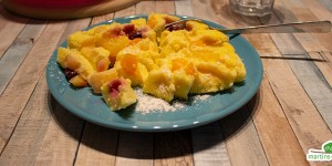 Beitragsbild des Blogbeitrags Herrlicher Topfen-Grießauflauf mit Früchten