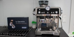 Beitragsbild des Blogbeitrags Meine neue Kaffeemaschine – DeLonghi EC9355 