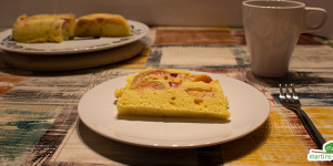 Beitragsbild des Blogbeitrags So einfach: Süßer Pfirsich-Kuchen 