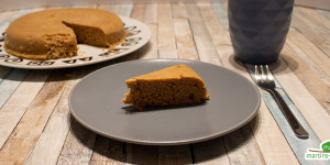 Beitragsbild des Blogbeitrags Fluffiger Schokokuchen: Vitalwunder Edition
