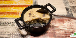 Beitragsbild des Blogbeitrags Haselnuss-Rosinen-Pudding mit Sojamilch 