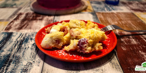 Beitragsbild des Blogbeitrags Kaiserschmarren mit Kirschen – fluffig süß
