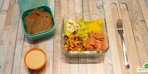 Beitragsbild des Blogbeitrags Salatdressing mit QimiQ – Für deinen Sommersalat