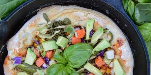 Beitragsbild des Blogbeitrags Deep Dish Vegan Pizza 
