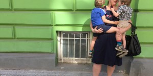 Beitragsbild des Blogbeitrags Urlaubsgalerie des Grauens: Wie mich mein Mann auf Fotos entstellt….