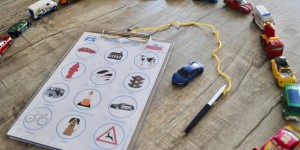 Beitragsbild des Blogbeitrags Reise Bingo für lange Autofahrten mit Kindern
