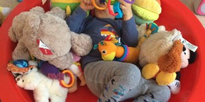 Beitragsbild des Blogbeitrags Wie viel Spielzeug braucht ein Kind?