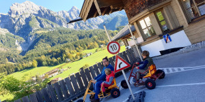 Beitragsbild des Blogbeitrags Mit Abstand der beste Urlaub: Unser Kurztrip ins Good Life Resort Riederalm