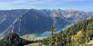 Beitragsbild des Blogbeitrags Ab an den Achensee: Die Top 11 Ausflugsziele für Familien rund um den Achensee in Tirol