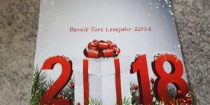 Beitragsbild des Blogbeitrags (Unboxing) – Lesekatzen Buchbox – Bereit fürs Lesejahr 2018