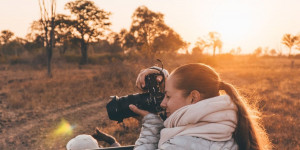 Beitragsbild des Blogbeitrags Female Photographers: Wie Travelbloggerin Marion Payr Stereotype aufbricht