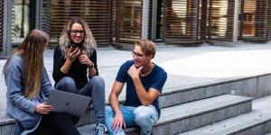 Beitragsbild des Blogbeitrags Die 10 beliebtesten Studentenjobs in Innsbruck 