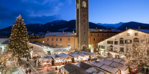 Beitragsbild des Blogbeitrags 5 romantische Weihnachtsmärkte rund um Innsbruck 