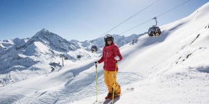 Beitragsbild des Blogbeitrags Sonnenskilauf und urbanes Flair mit dem SKI plus CITY Pass 