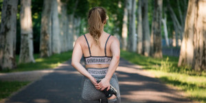 Beitragsbild des Blogbeitrags Frühjahrsmüdigkeit bekämpfen: Tipps gegen die Antriebslosigkeit