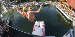 Beitragsbild des Blogbeitrags Splashdiving-Elite begeistert am 24. Juni beim Stiegl Extreme Blobbing 