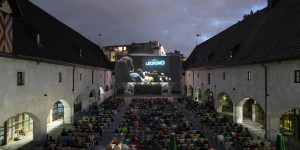 Beitragsbild des Blogbeitrags 30 Jahre Open Air Kino im Zeughaus – Ein Jubiläum unter den Sternen