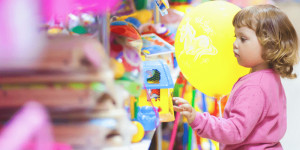 Beitragsbild des Blogbeitrags Erziehung ist (k)ein Kinderspiel – Ansprüche an das Christkind