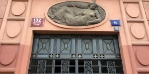 Beitragsbild des Blogbeitrags The doors of Prague 