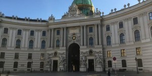 Beitragsbild des Blogbeitrags Vienna – from the Michaelerplatz to St. Stephen’s Cathedral