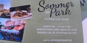 Beitragsbild des Blogbeitrags Sommer im Park – Kursalon Hübner
