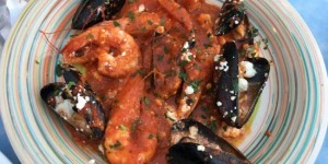 Beitragsbild des Blogbeitrags The food of Milos and where to go