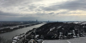Beitragsbild des Blogbeitrags A winter walk in Vienna – from Kahlenbergdörfl to Leopoldsberg 