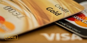 Beitragsbild des Blogbeitrags 8 mögliche Lücken bei der Kreditkarten-Reiseversicherung 