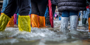 Beitragsbild des Blogbeitrags Land Unter! Die wichtigsten Tipps bei Unwetter, damit deine Versicherung auch zahlt! Teil 1