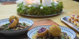 Beitragsbild des Blogbeitrags Wildragout mit Rotkrautknödel