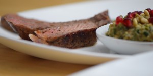Beitragsbild des Blogbeitrags Rauchiger Auberginendip und Jalapenosauce