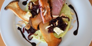 Beitragsbild des Blogbeitrags Grünkohlblauschimmelkäsesalat