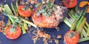 Beitragsbild des Blogbeitrags Kotelett mit Kapernsauce und Gemüse der Saison 
