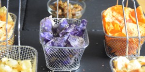 Beitragsbild des Blogbeitrags Wurzelchips mit Birnen-Dörrfeigen-Chutney