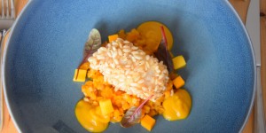 Beitragsbild des Blogbeitrags Knusperkabeljau Kürbisrisotto Mangocreme 