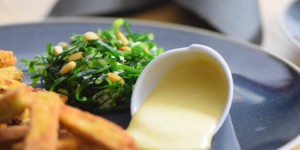 Beitragsbild des Blogbeitrags Frittiertes Gemüse mit Quitten-Aioli