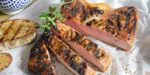 Beitragsbild des Blogbeitrags Gegrilltes Pluma mit Sojabohnen-Püree